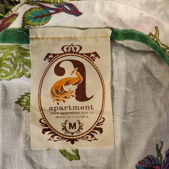 Floral blouse - Picture 3 of 5